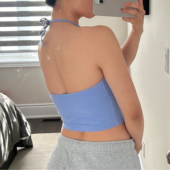 ARITZIA HALTER TOP - Picture 2 of 6